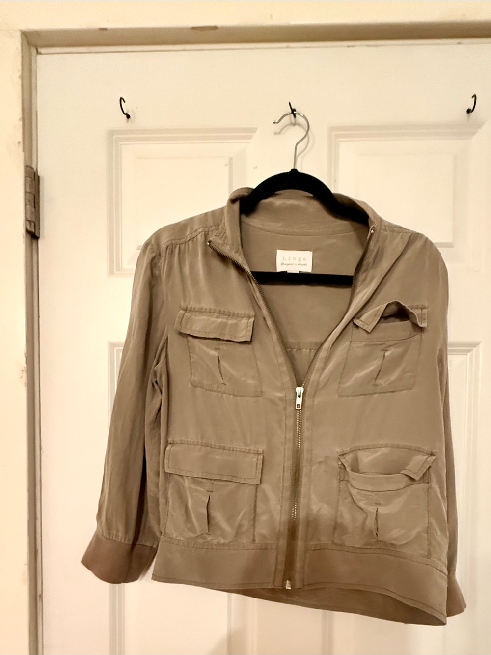 Hinge Seattle 100% Silk Women's Utility Zip Jacket - see description